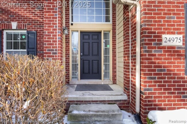 Photo - 24975 Bloomfield Ct