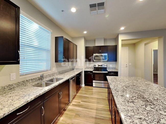 Photo - 20715 W Stone Hill Rd