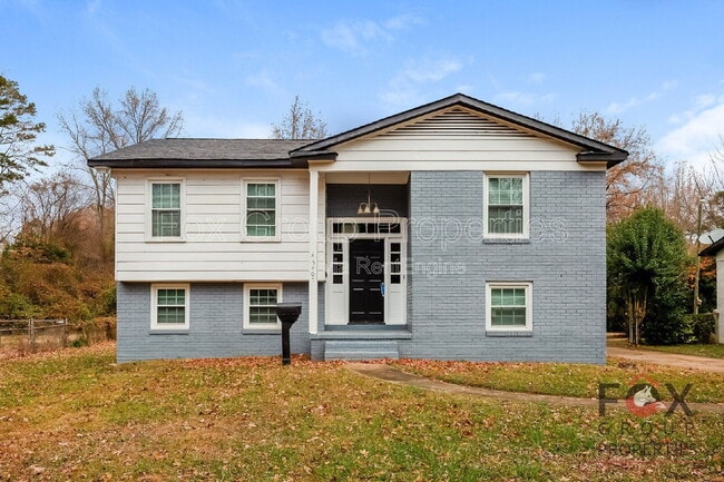 Building Photo - 5407 Venado St