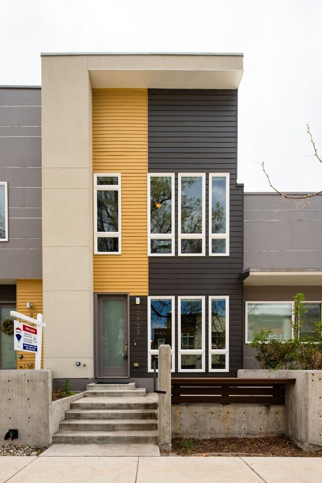 Photo - Modern 3 bed / 4 bath, 3 story townhome!