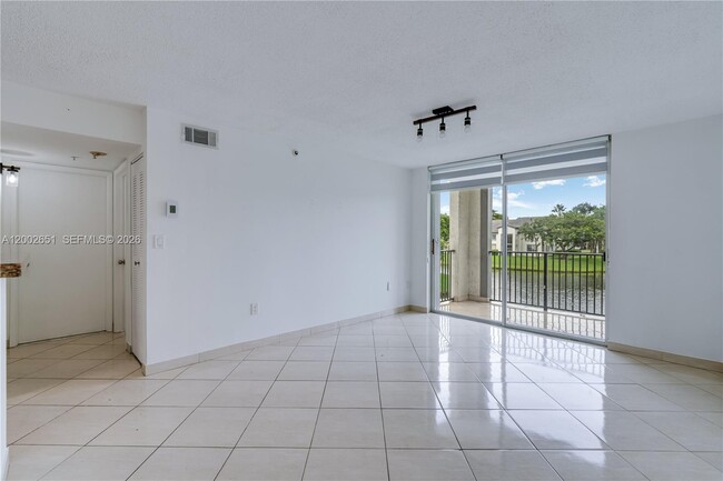 Photo - 4350 NW 107th Ave Unit 204