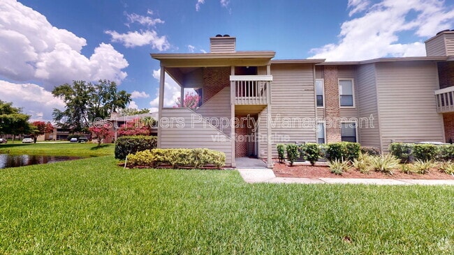 Building Photo - 10200 Belle Rive Blvd Rental