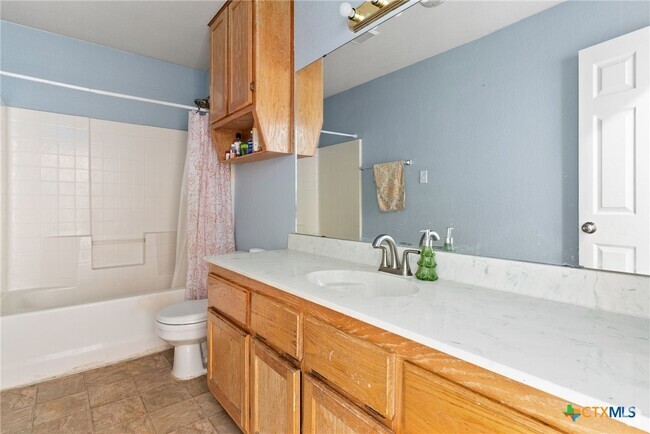 Building Photo - 2803 Diaz Dr Rental