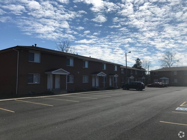 Building Photo - Bexvie Village Townhomes