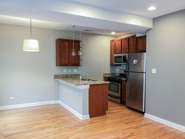 Photo - 1636 W Grace St