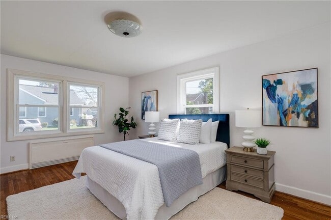 Photo - 501 Sussex Dr Unit 1