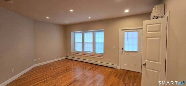 Photo - 154 Washington St Unidad 12a