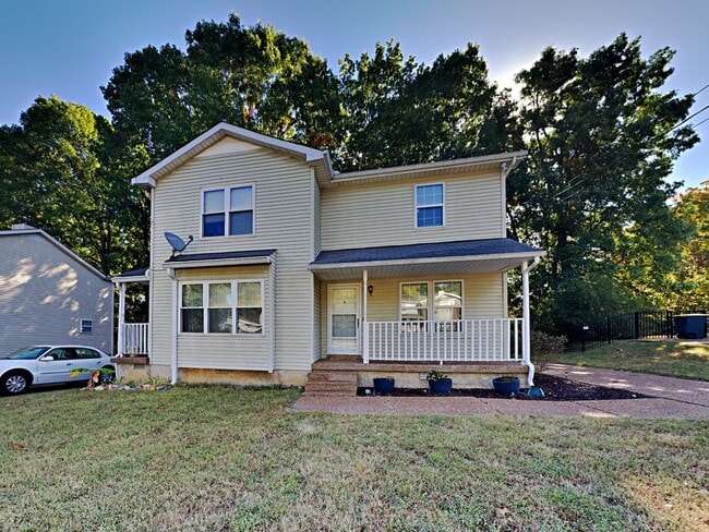 Building Photo - 1012 Patio Dr