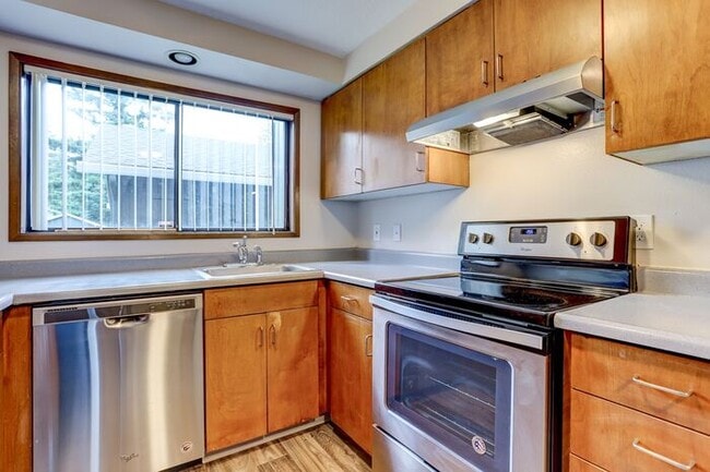 Photo - 2 bedroom 1 bath with Garage available and...