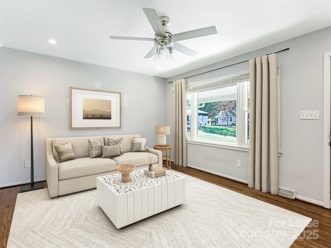 Photo - 3523 Clardy Ct