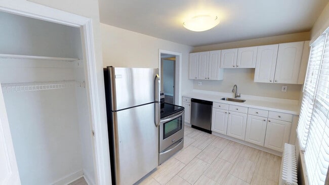 Loomis Drive Apartments