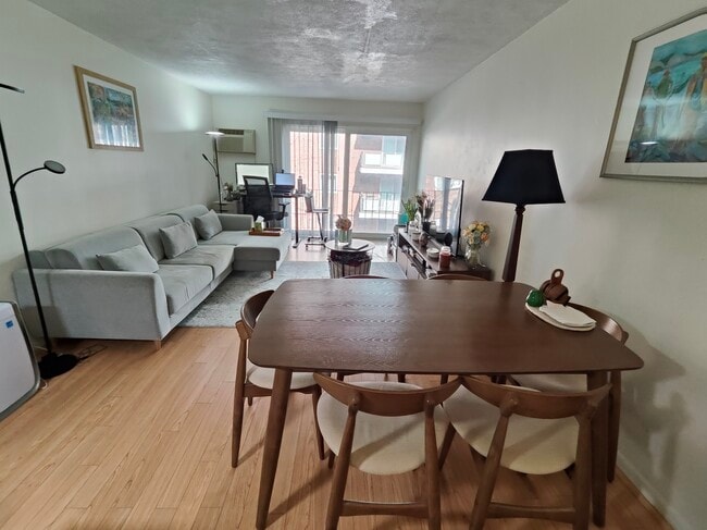 Photo - 180 Mountain Ave Unit 14