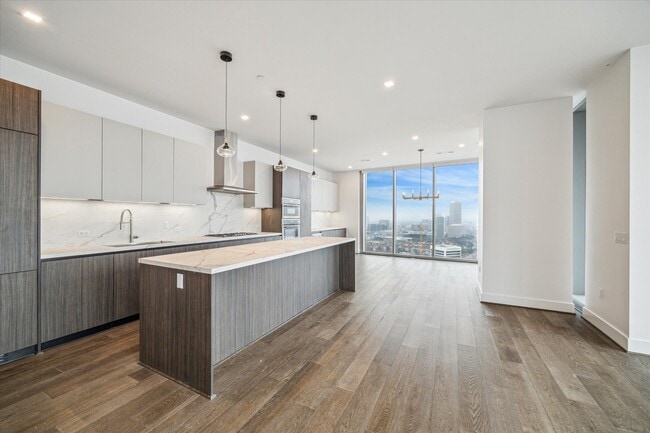 Photo - 1711 Allen Pkwy Unit 2701