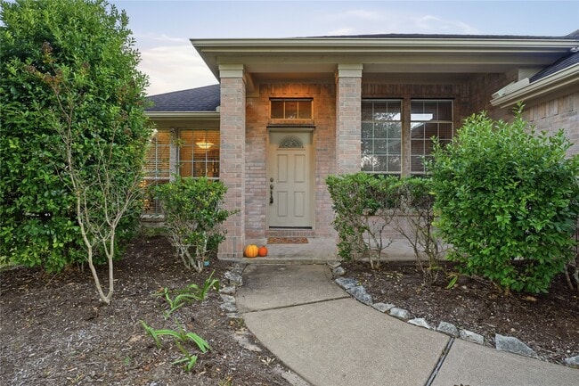 Photo - 5755 Lightstone Ln