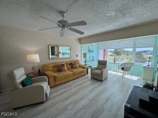 Building Photo - 1700 Pine Valley Dr Unit 317