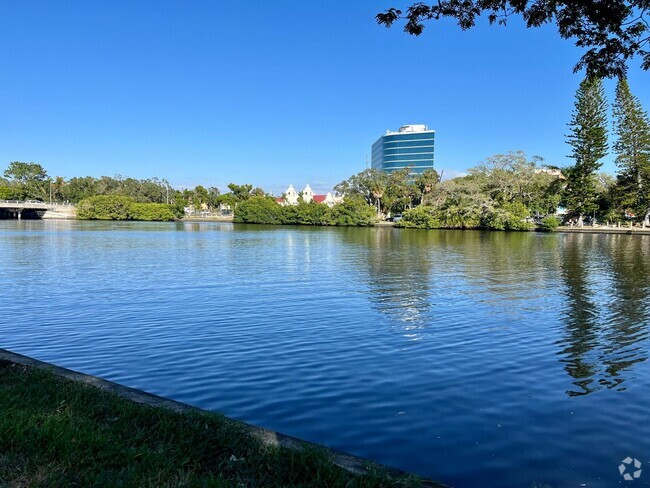 Building Photo - Waterfront Hideaway Rental