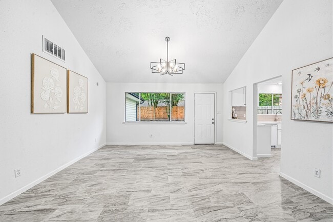 Building Photo - 13118 Birch Grove Dr