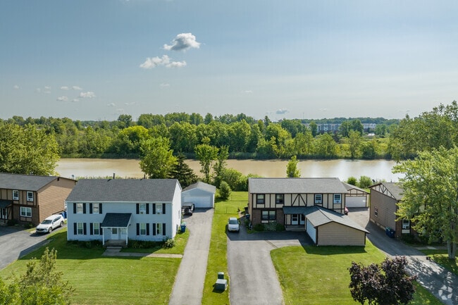Kaymar Duplexes