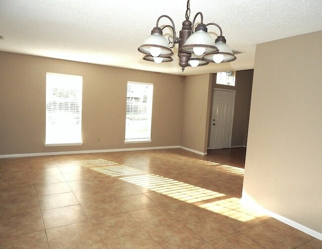 Photo - 3015 Cotter Lake Cir