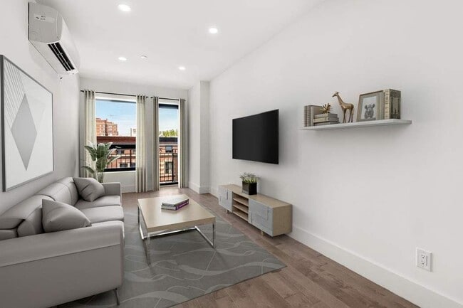 Photo - 2113 5th Ave Apartment
