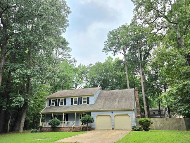 Photo - 415 Rosewood Ln
