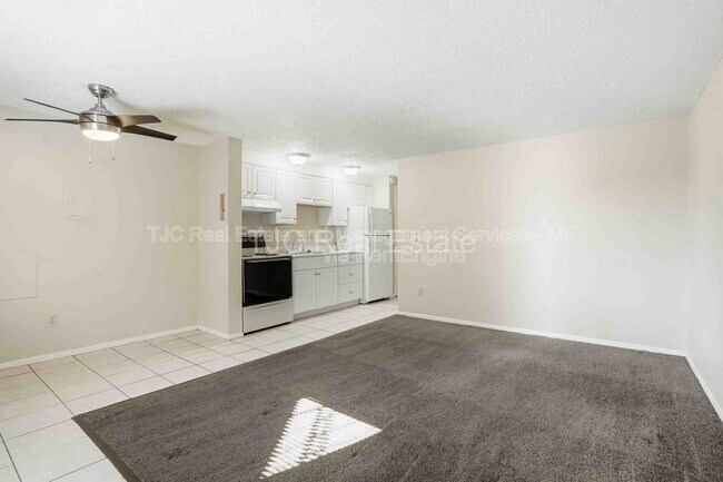Photo - 1138 Corona St Unit 202
