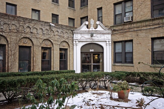 Photo - 640 Fort Washington Avenue