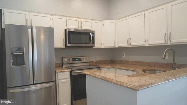 Building Photo - 6060 California Cir Unit 609