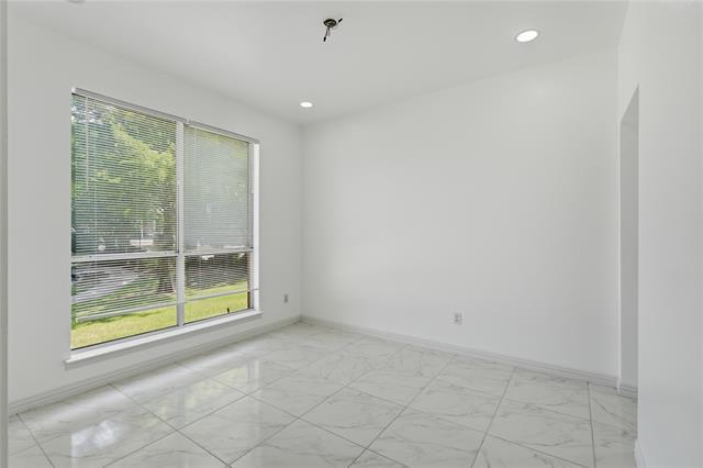 Photo - 5001 Spicewood Dr