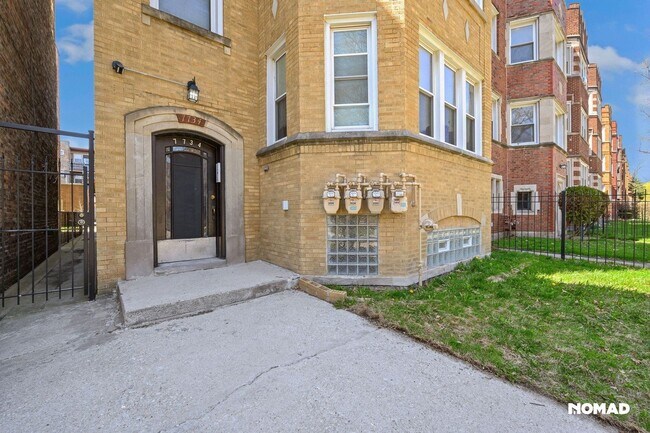 Charming 3BR Duplex in South Shore. Non sm... - Charming 3BR Duplex in South Shore. Non sm...