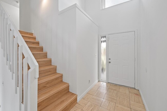 Photo - 4631 Brook Dr