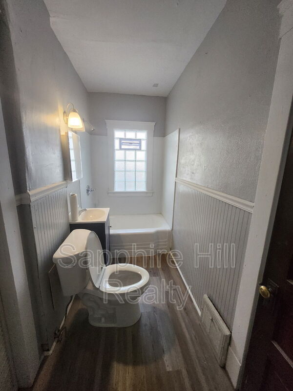 Photo - 16317 Huntmere Ave