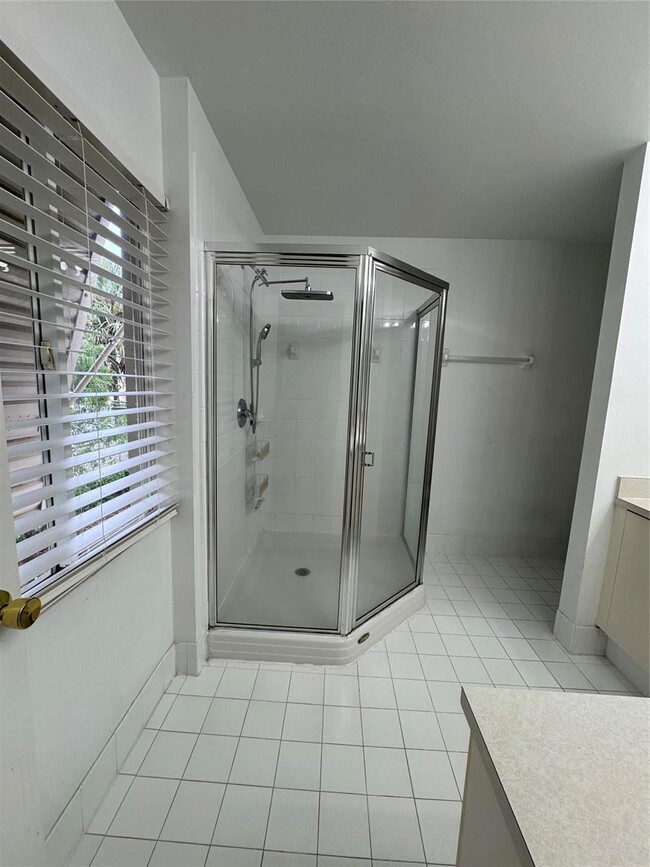 Photo - 5906 NW 47th Terrace
