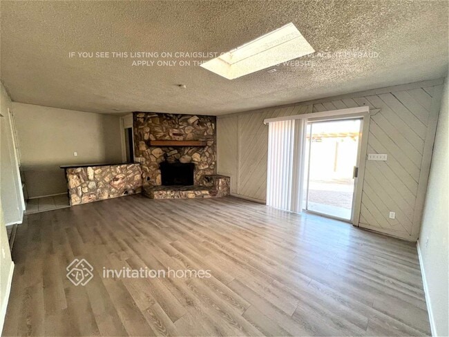 Photo - 5942 W Whitton Ave