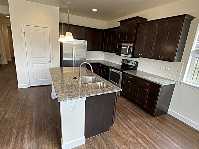 Photo - 309 E Sicily Dr