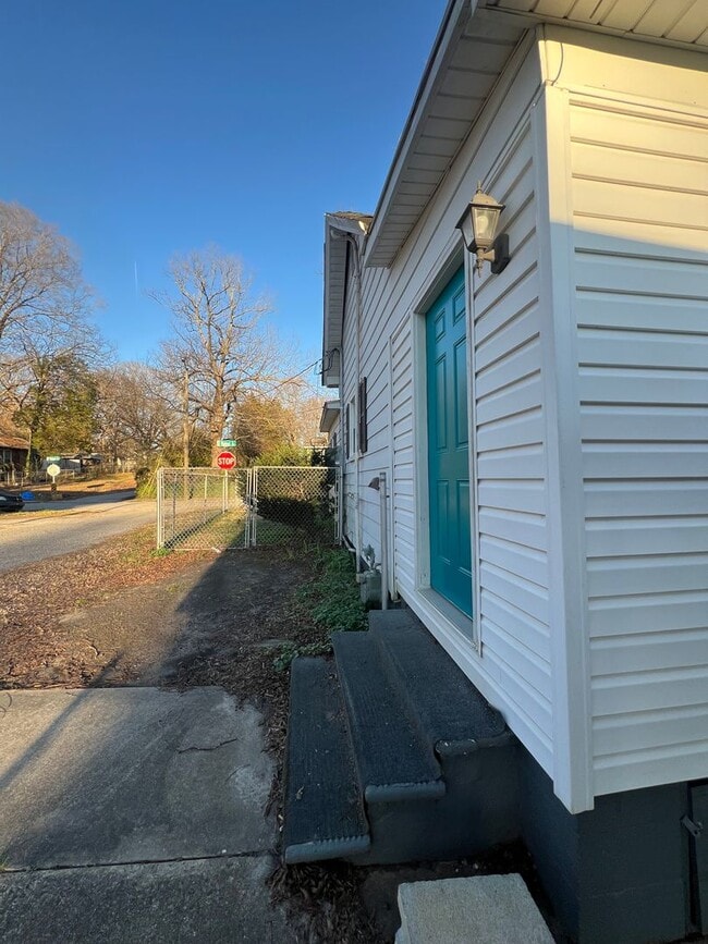 Photo - 306 Walnut St