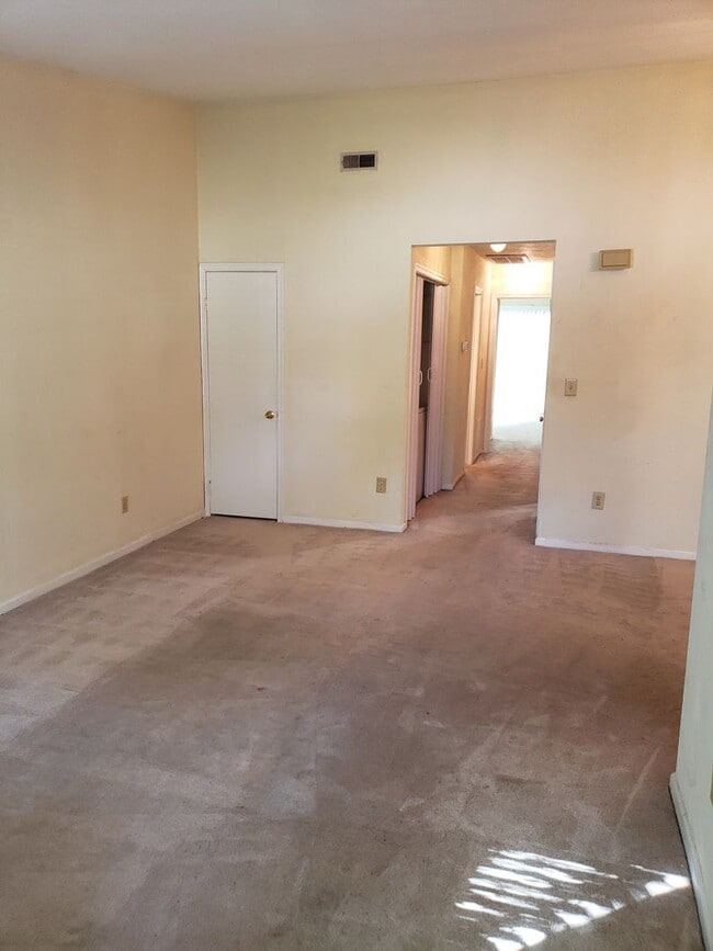 Photo - 5328 Tuttle Creek Ct