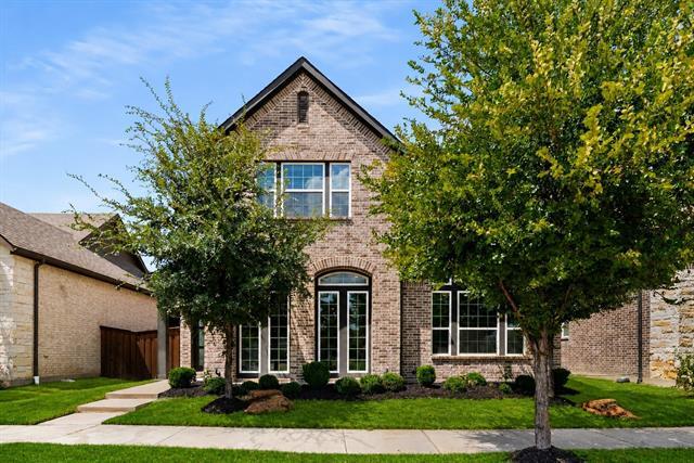 Photo - 1565 Amesbury Way