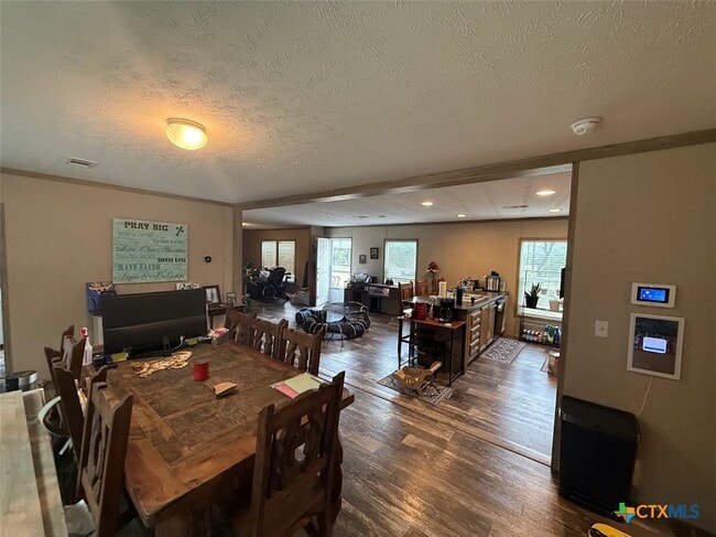 Building Photo - 167 Posey Ranch Rd