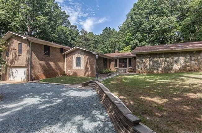 Photo - 2320 Carson Drive