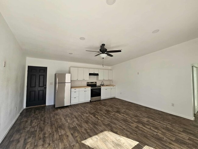 Photo - 2595 Holly Ave Unit 2