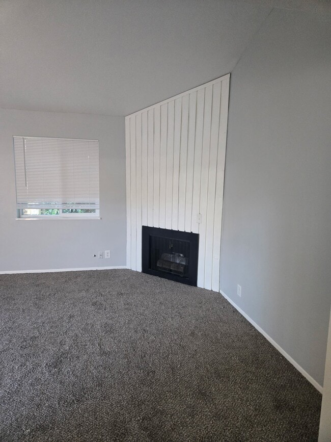 Photo - 639 S Main St Unit 663
