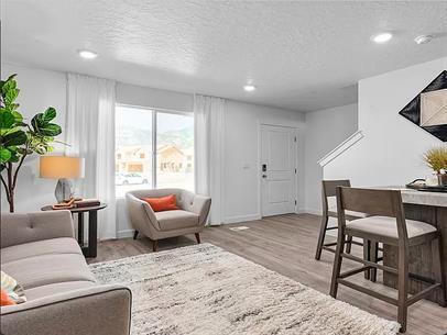 Photo - 638 W 1920 S