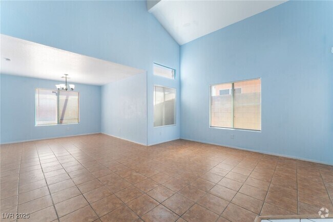 Building Photo - 907 Royalmile Way Rental