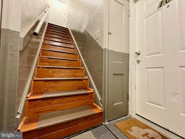 1858 Kendall St NE Unidad 2