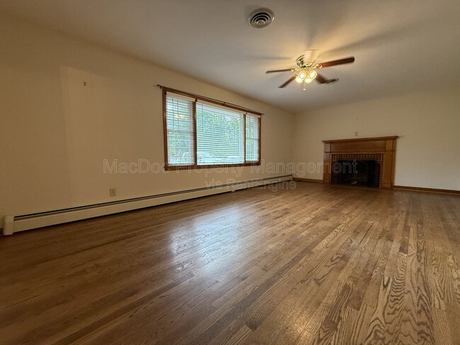 Photo - 3600 Partlow Rd