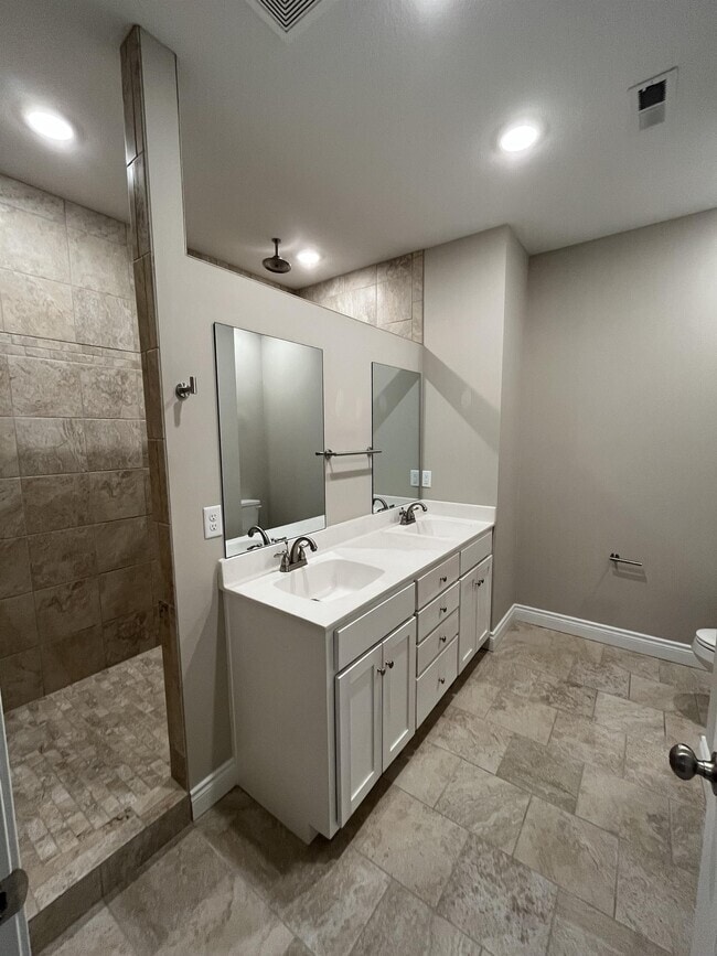 Photo - 603 Spring Ridge Rd