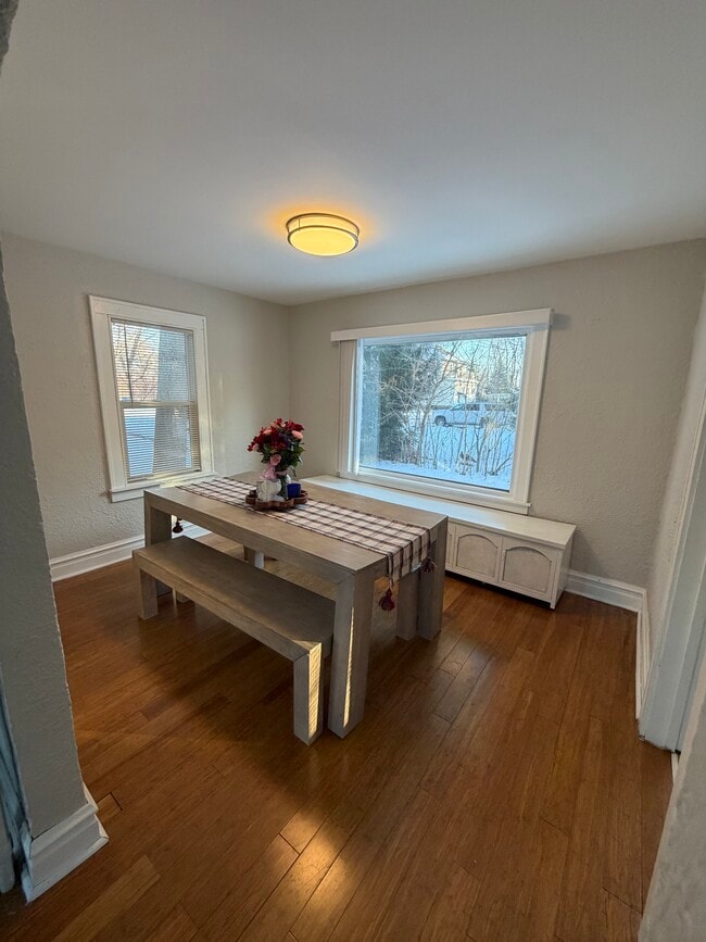 Photo - 2048 N Sheridan Rd