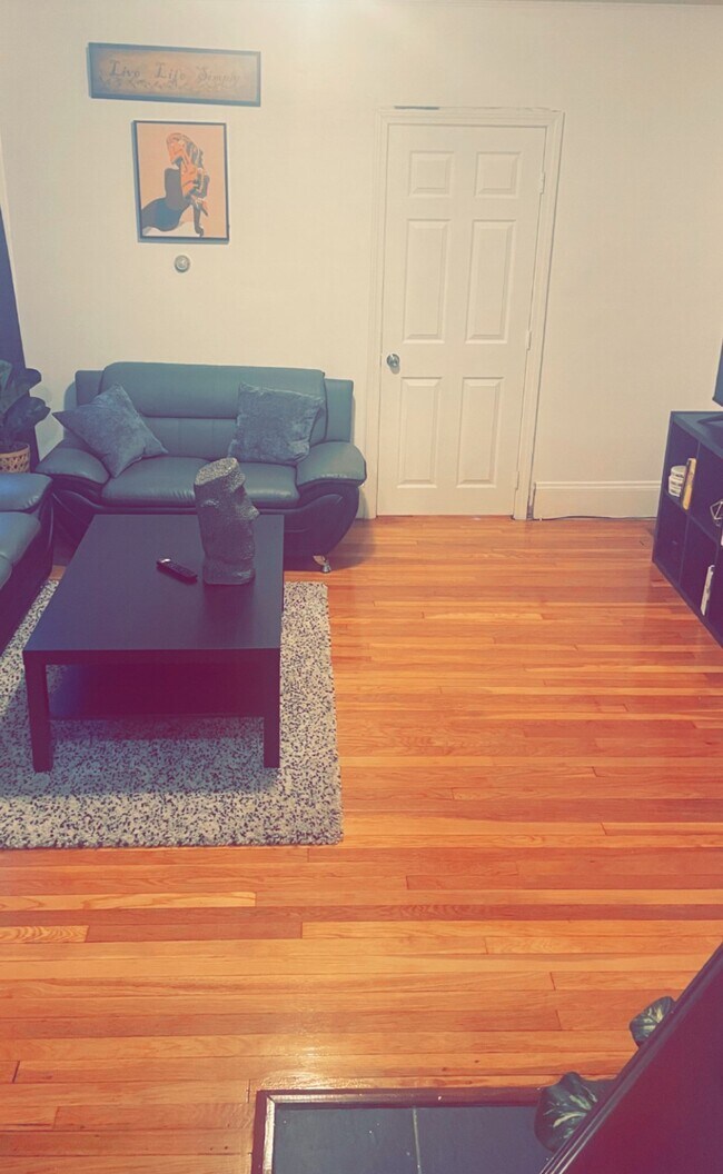 Photo - 26 Acorn St Unit 1