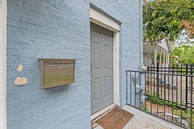 Photo - 412 Drew St Unit 3